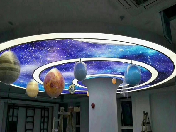 廣告燈箱